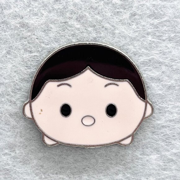 🔮 5/$25 Disney Star Wars Han Solo Tsum Tsum Pin - Picture 1 of 3
